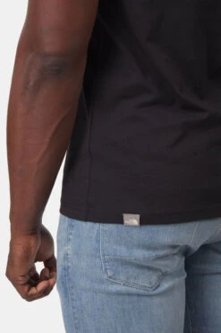 The North Face Never Stop Exploring T-Shirt -ModeHuis Verkoopwinkel 2210002466461 013 nl