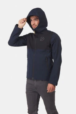 DIDRIKSONS Hardy Hardshell Jas 18 DIDRIKSONS Hardy Hardshell Jas -ModeHuis Verkoopwinkel 2210004205242 012 nl